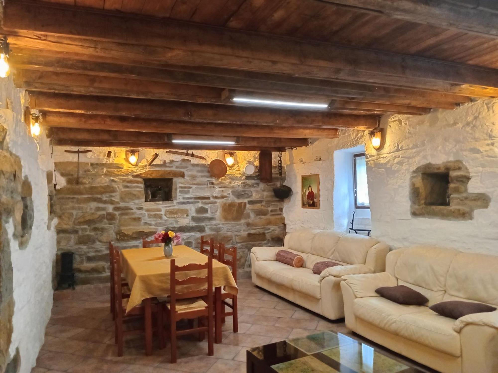 Seki Sest Villa Socerga Exterior foto